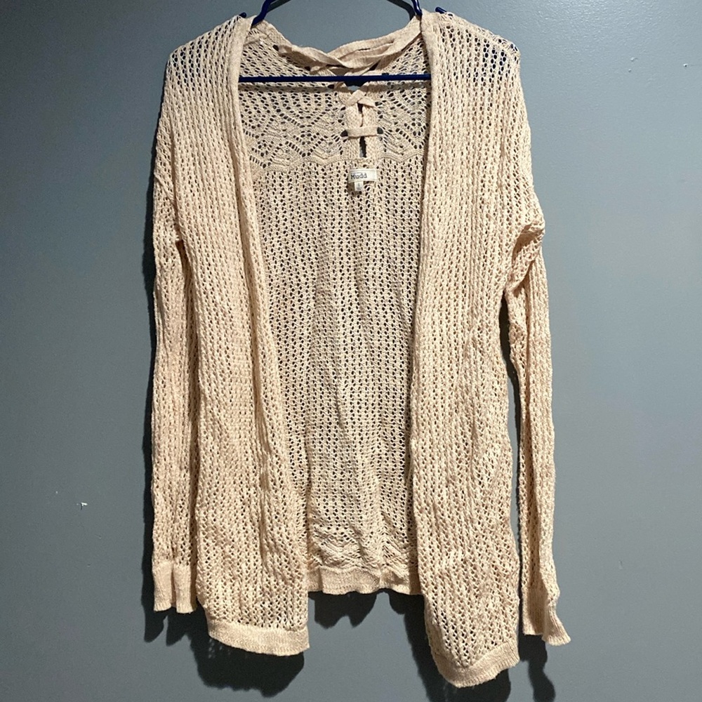 Very cute long sleeve cream netting cardigan.